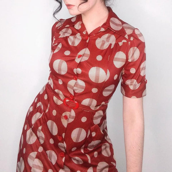 70's Vintage Spotty Op Art Style Red Dress kitsch-vintage.myshopify.com