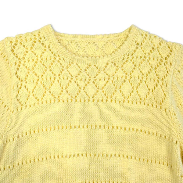 1970's Vintage Pastel Yellow Handknit Sweater