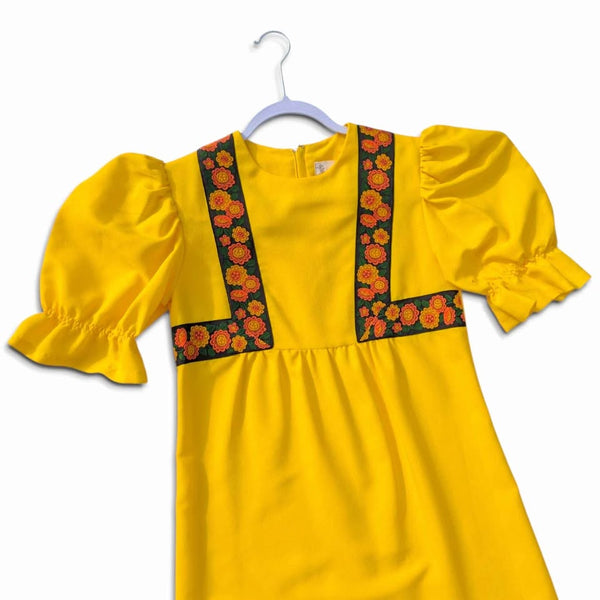1970's Vintage Sunshine Yellow Flower Power Maxi