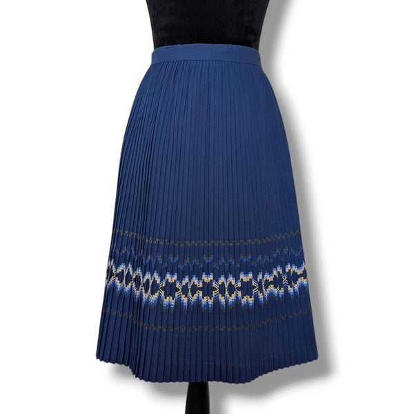 1970s Vintage Navy Blue Embroidered Pleated Skirt