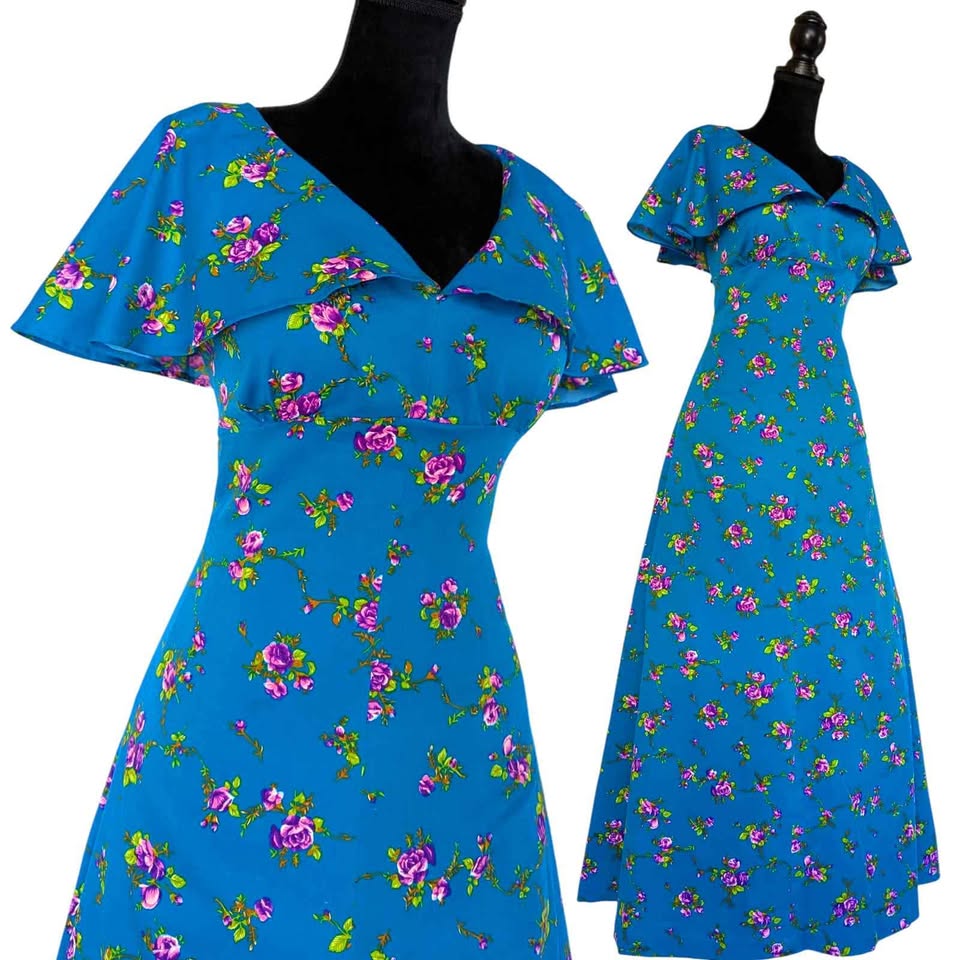 1970's Vintage Blue Floral Maxi Dress