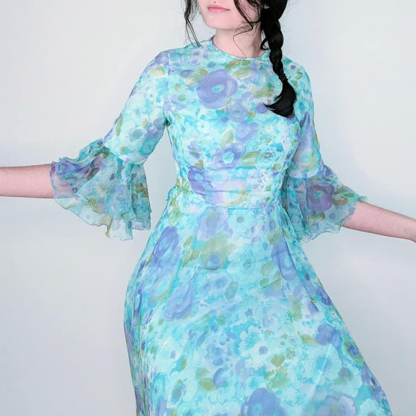 70's Vintage Blue Floaty Floral Maxi Dress Kitsch Vintage