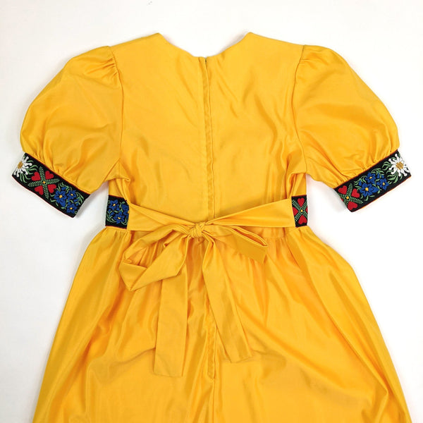 60's / 70's Vintage Yellow Maxi with Floral Trim kitsch-vintage.myshopify.com