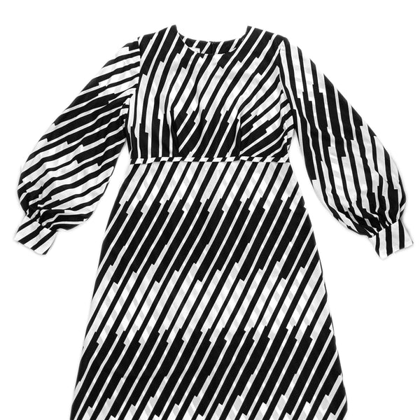 60's Vintage Black and White Mod Op Art Maxi Dress Kitsch Vintage